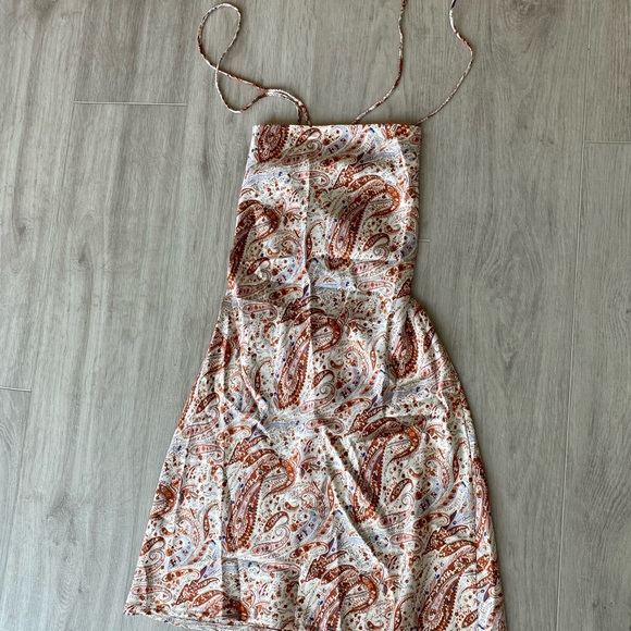 Verge Girl Dresses & Skirts - Verge Girl lace back dress size 2
